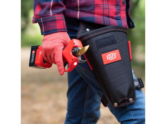 Elektrische Gartenschere FELCO 834W, 34-mm-Klinge, F-Gold, sicheres Schnittschutzsystem „Cut Shield“